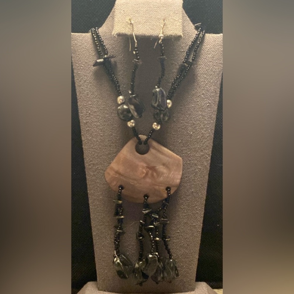 #4 - Vintage mother of pearl pendant with tiny black bead necklace with earrings